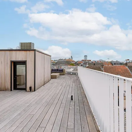 The Sassy Summit - Chic Comfort Views & Good Vibe Apartment *